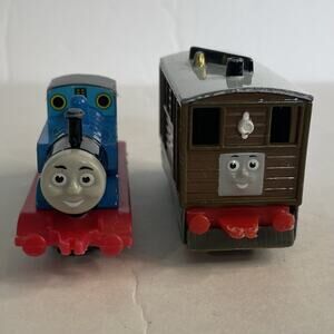 Vintage 1985 Thomas The Tank And 1989 Thomas The Tank Engine + Friends